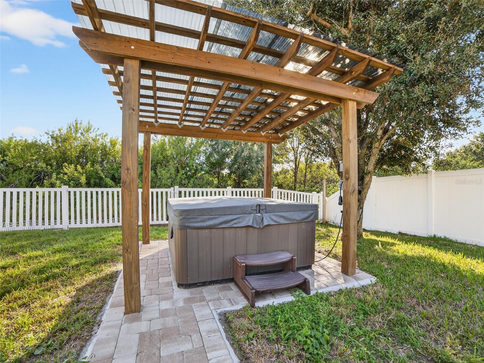 Image 29 of 31 For 11411 Flora Springs Drive