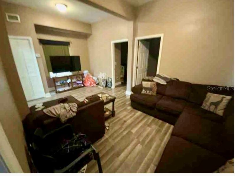 Image 28 of 31 For 2322 Cherry Street