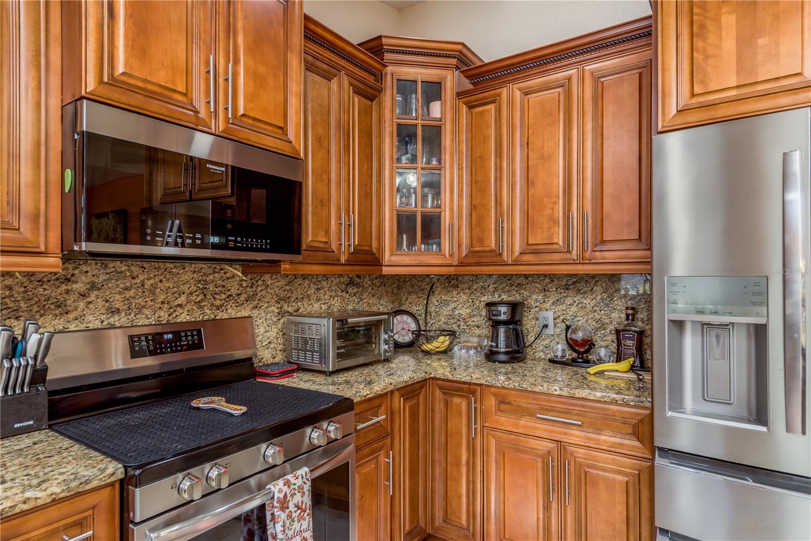 Image 16 of 55 For 12406 Forest Lane Drive