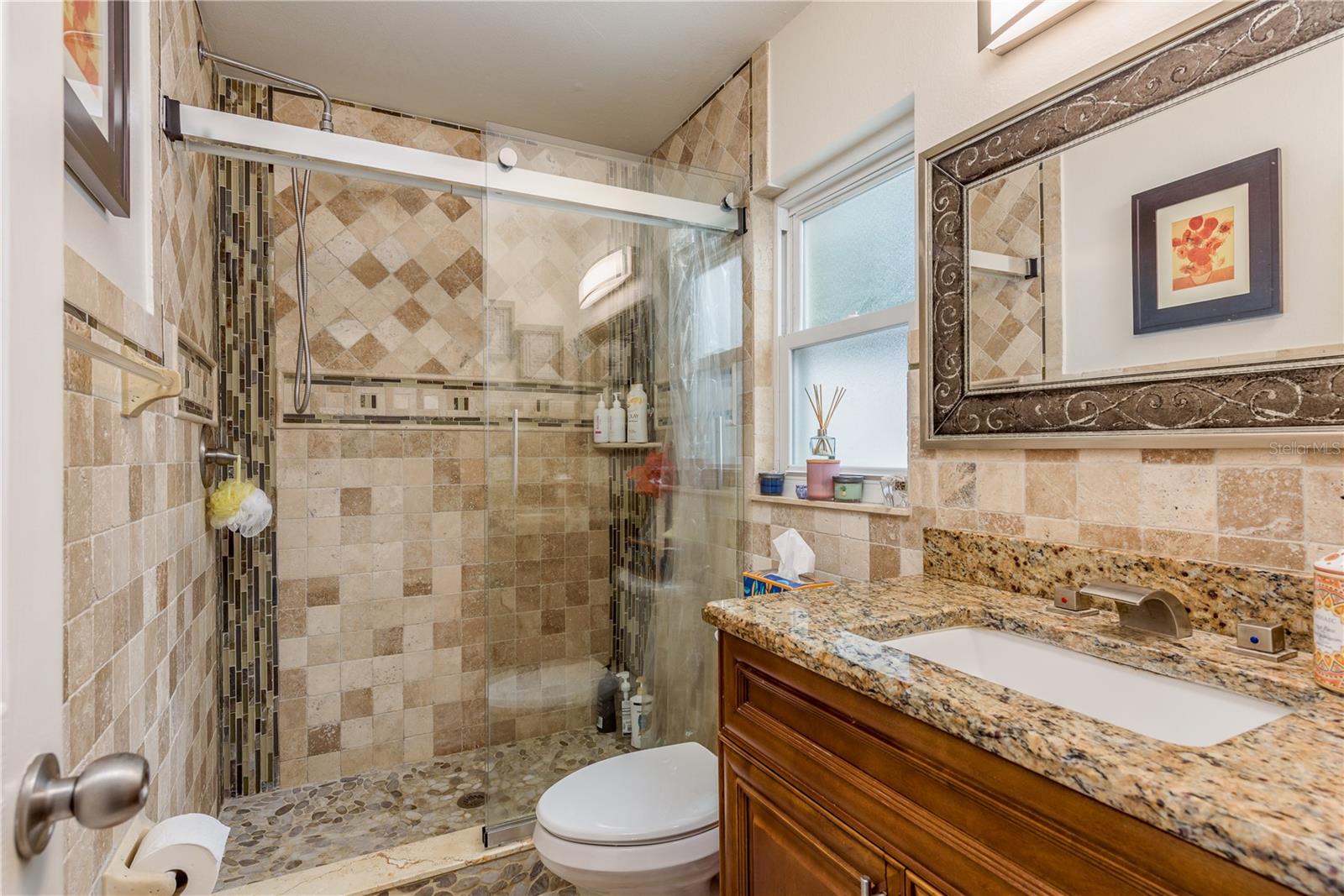 Image 21 of 55 For 12406 Forest Lane Drive