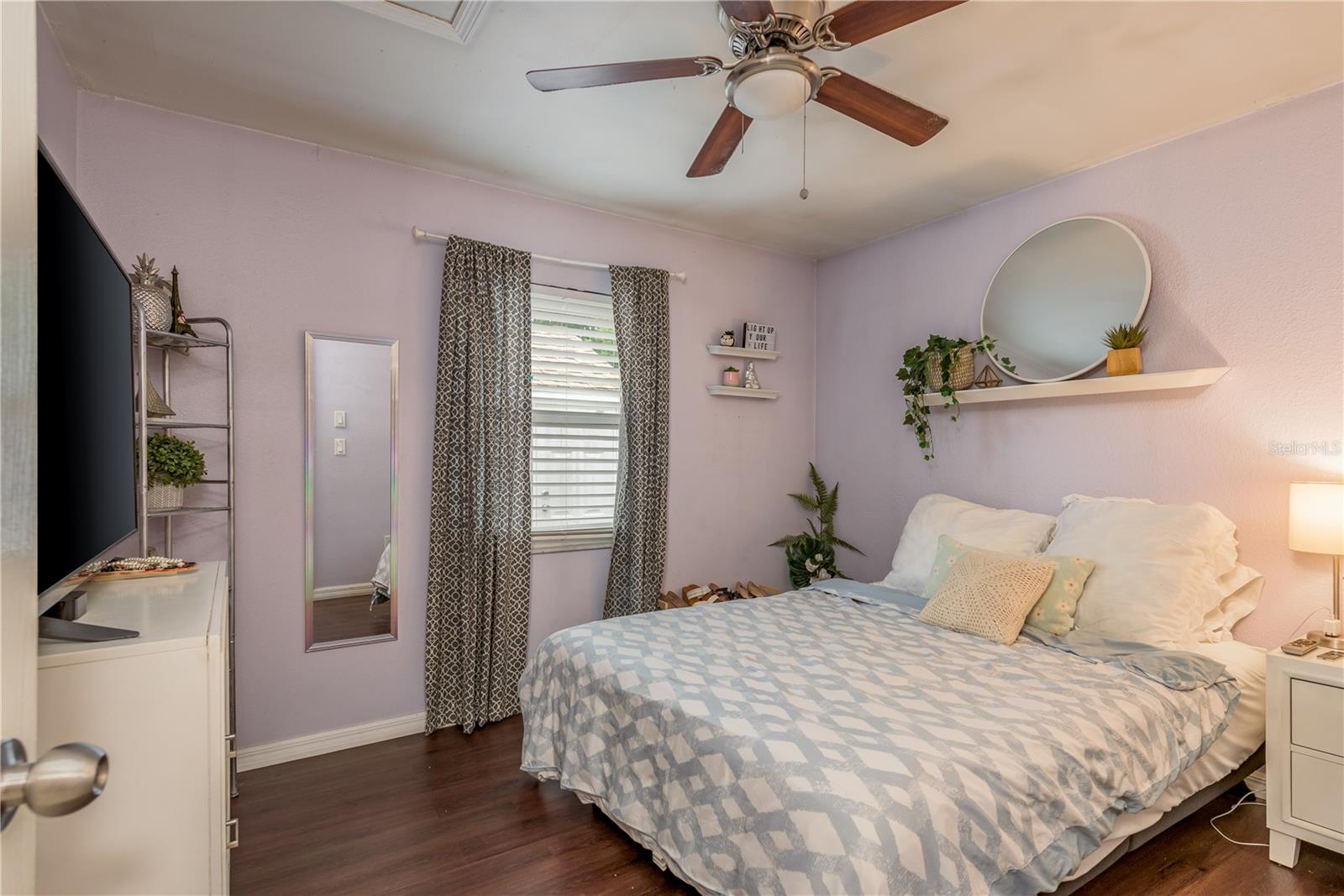 Image 22 of 55 For 12406 Forest Lane Drive