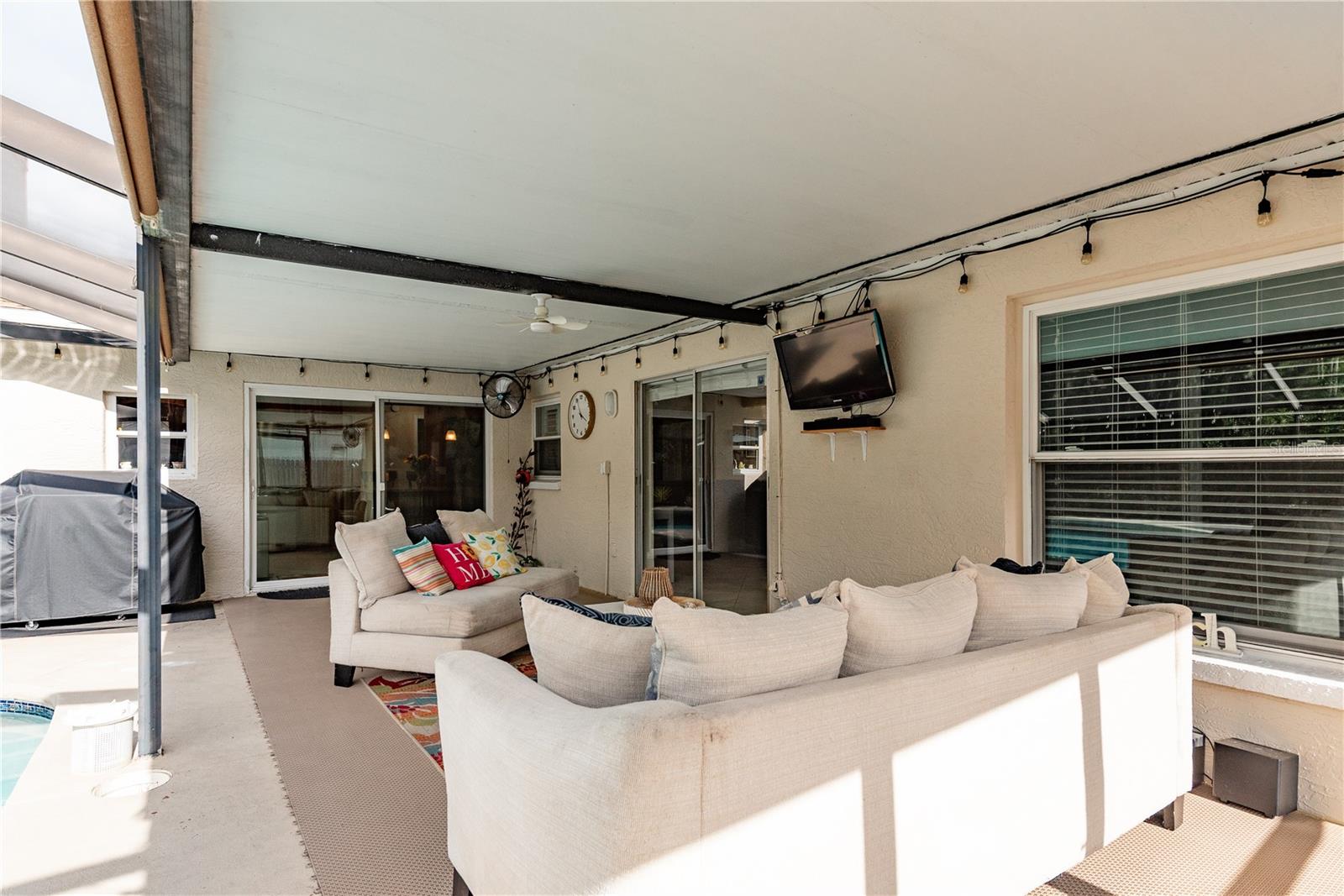 Image 31 of 55 For 12406 Forest Lane Drive