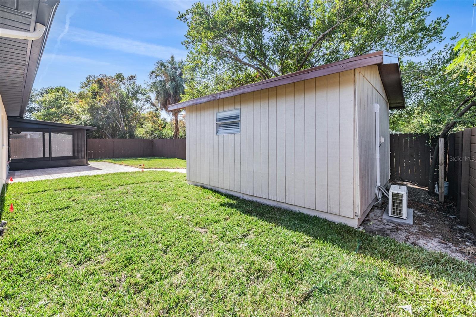 Image 29 of 32 For 4323 Lois Avenue