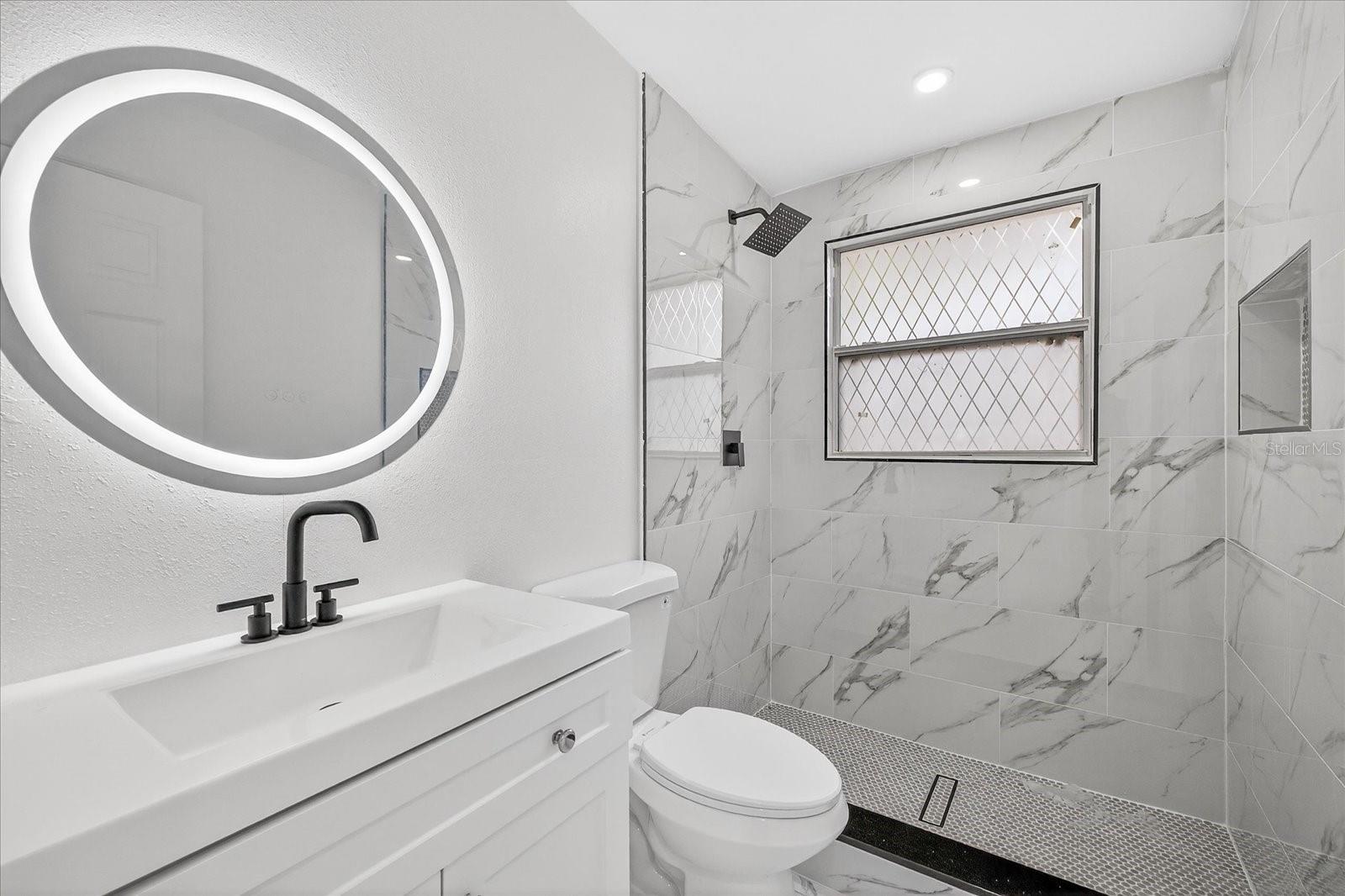 Image 18 of 33 For 2152 Barcelona Drive