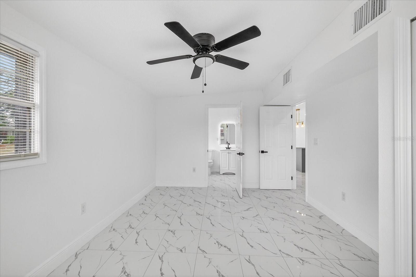 Image 23 of 33 For 2152 Barcelona Drive