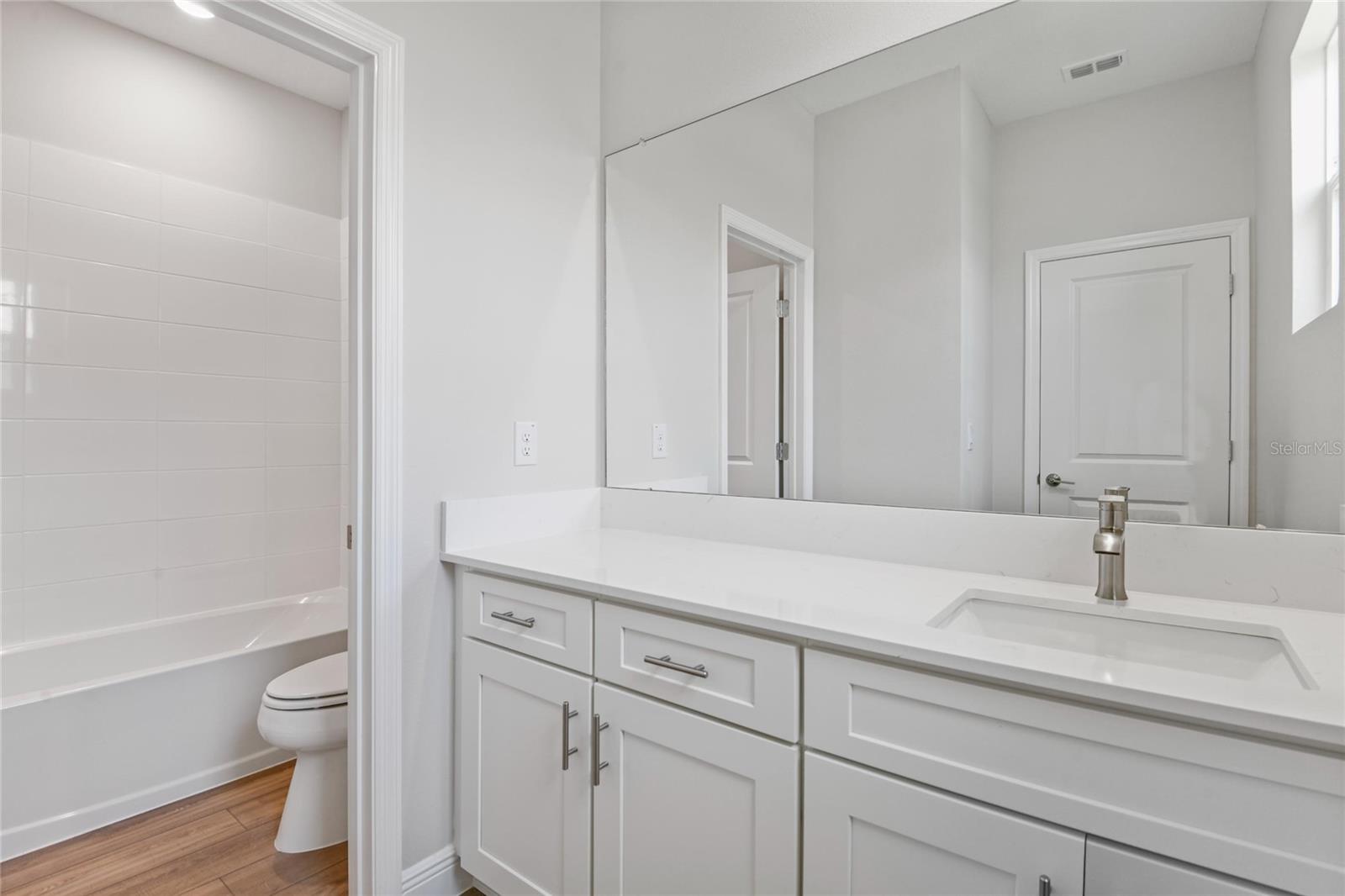 Image 17 of 31 For 6236 Sw 97th Street