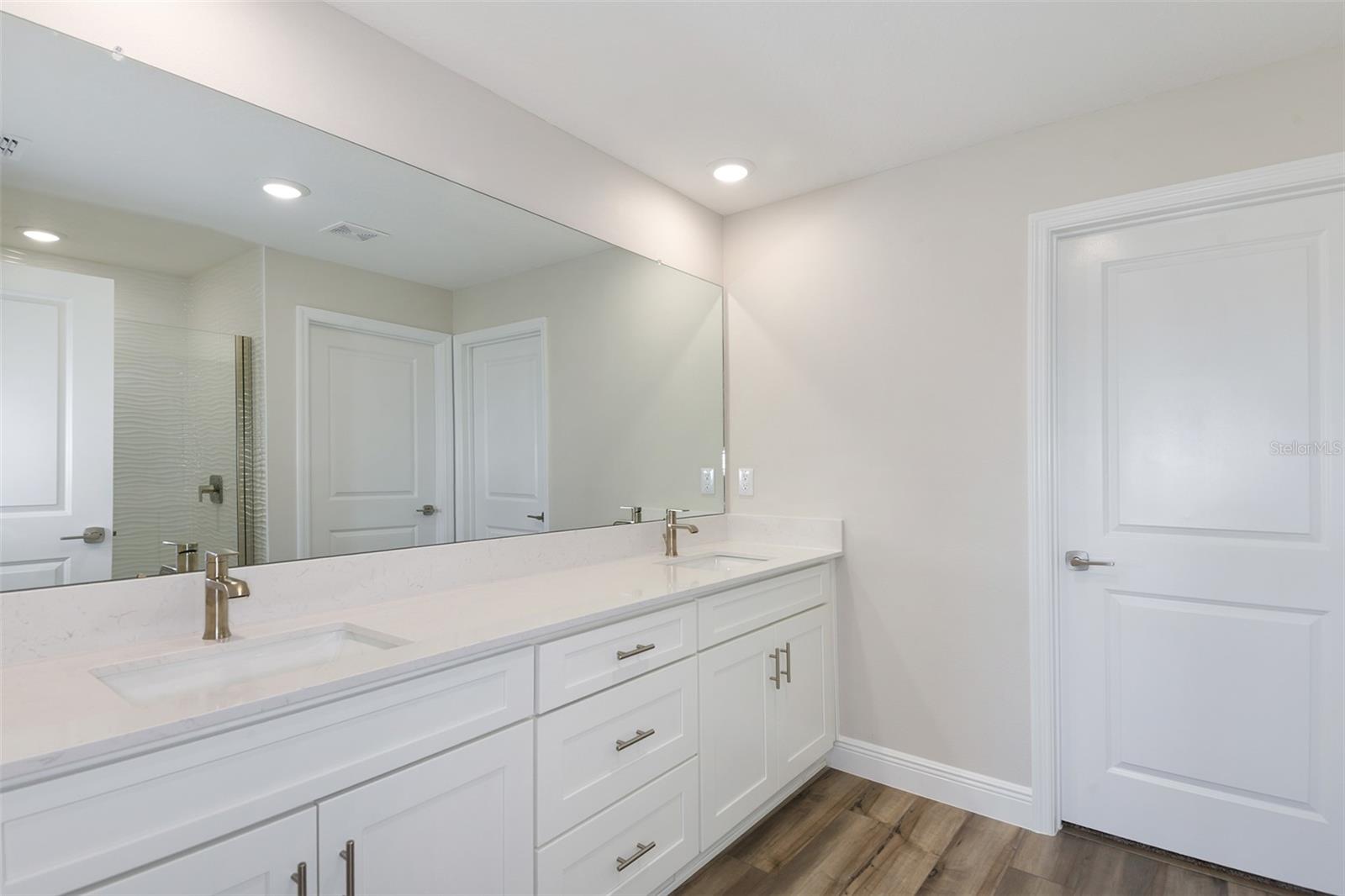 Image 13 of 28 For 6185 Sw 97th Street