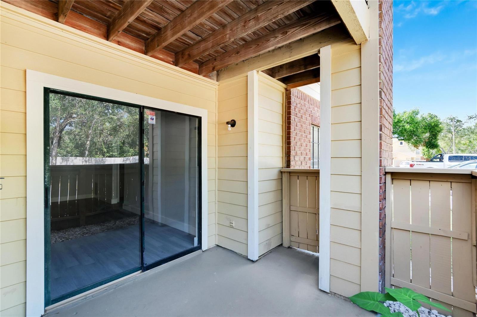 Image 20 of 25 For 8718 Mallard Reserve Drive 101