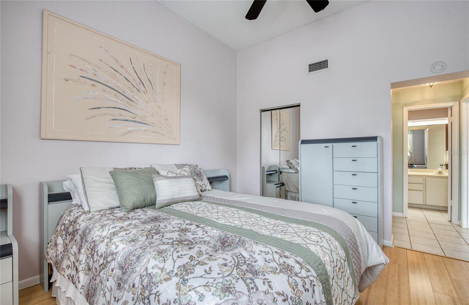 Image 14 of 23 For 6047 Bahia Del Mar Boulevard 262