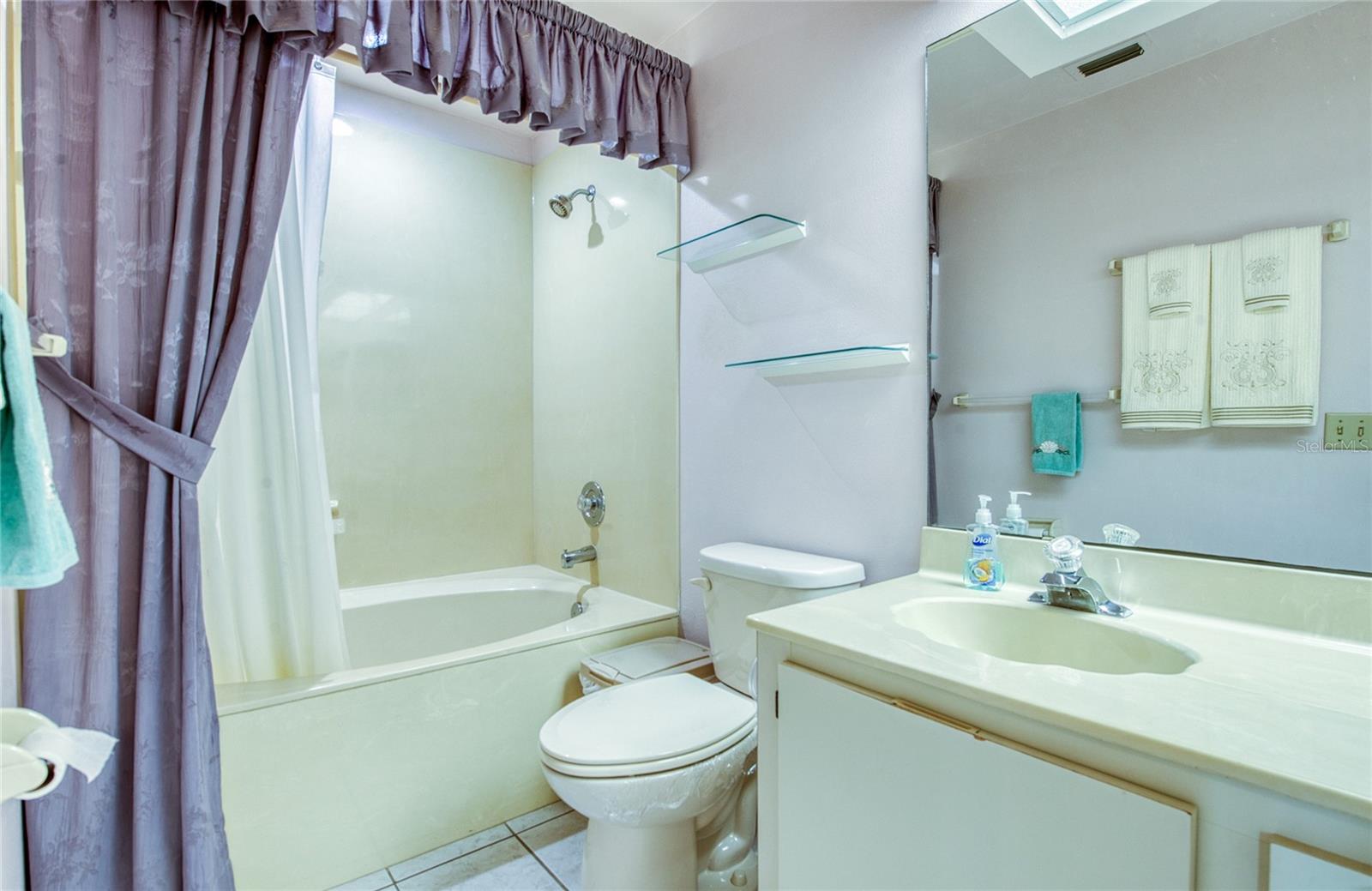 Image 17 of 23 For 6047 Bahia Del Mar Boulevard 262