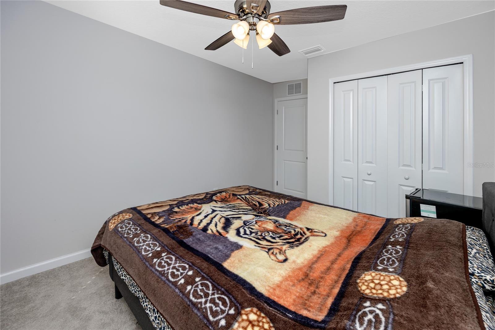 Image 23 of 40 For 14875 Promenade Parkway