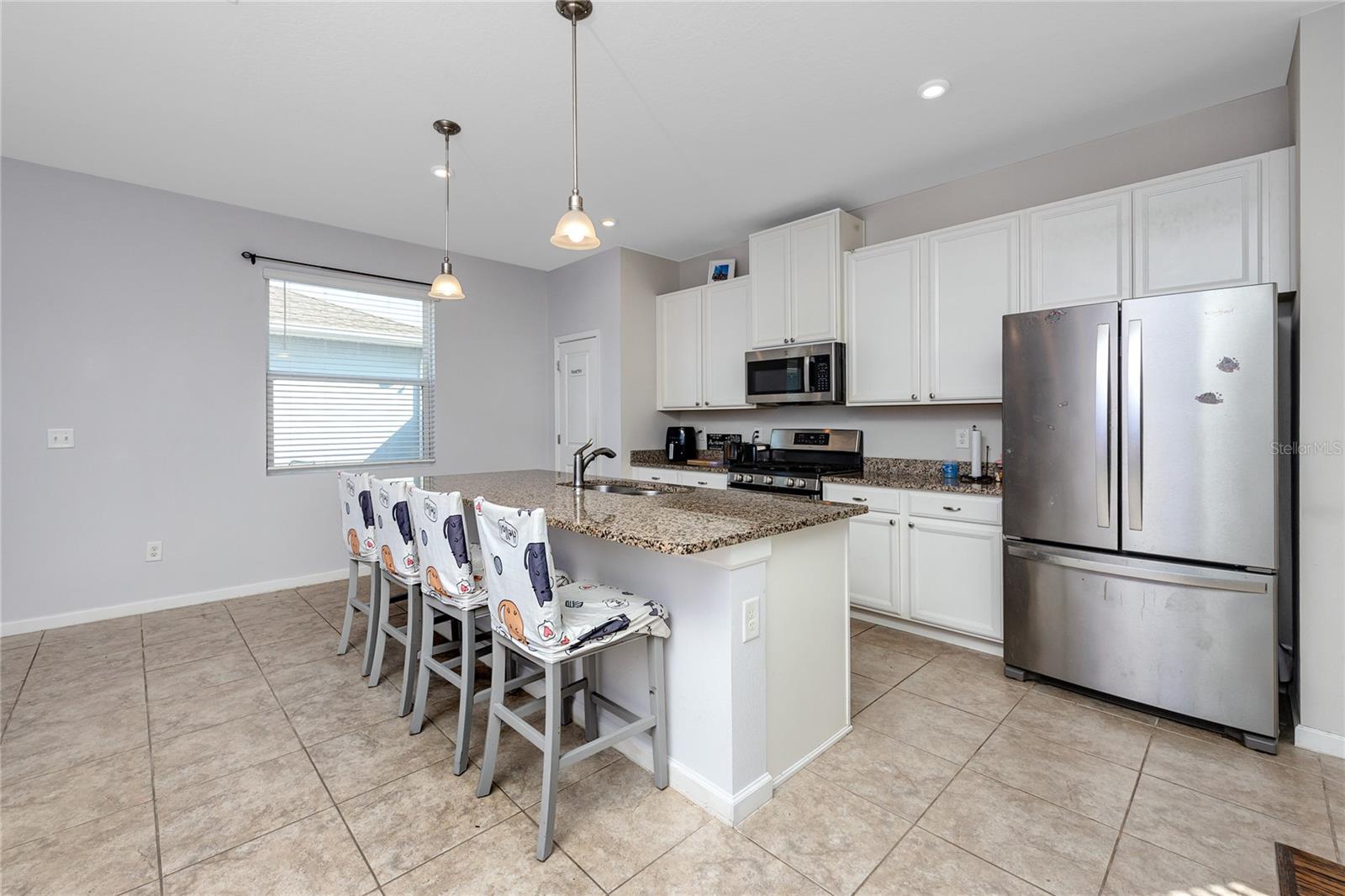 Image 5 of 40 For 14875 Promenade Parkway