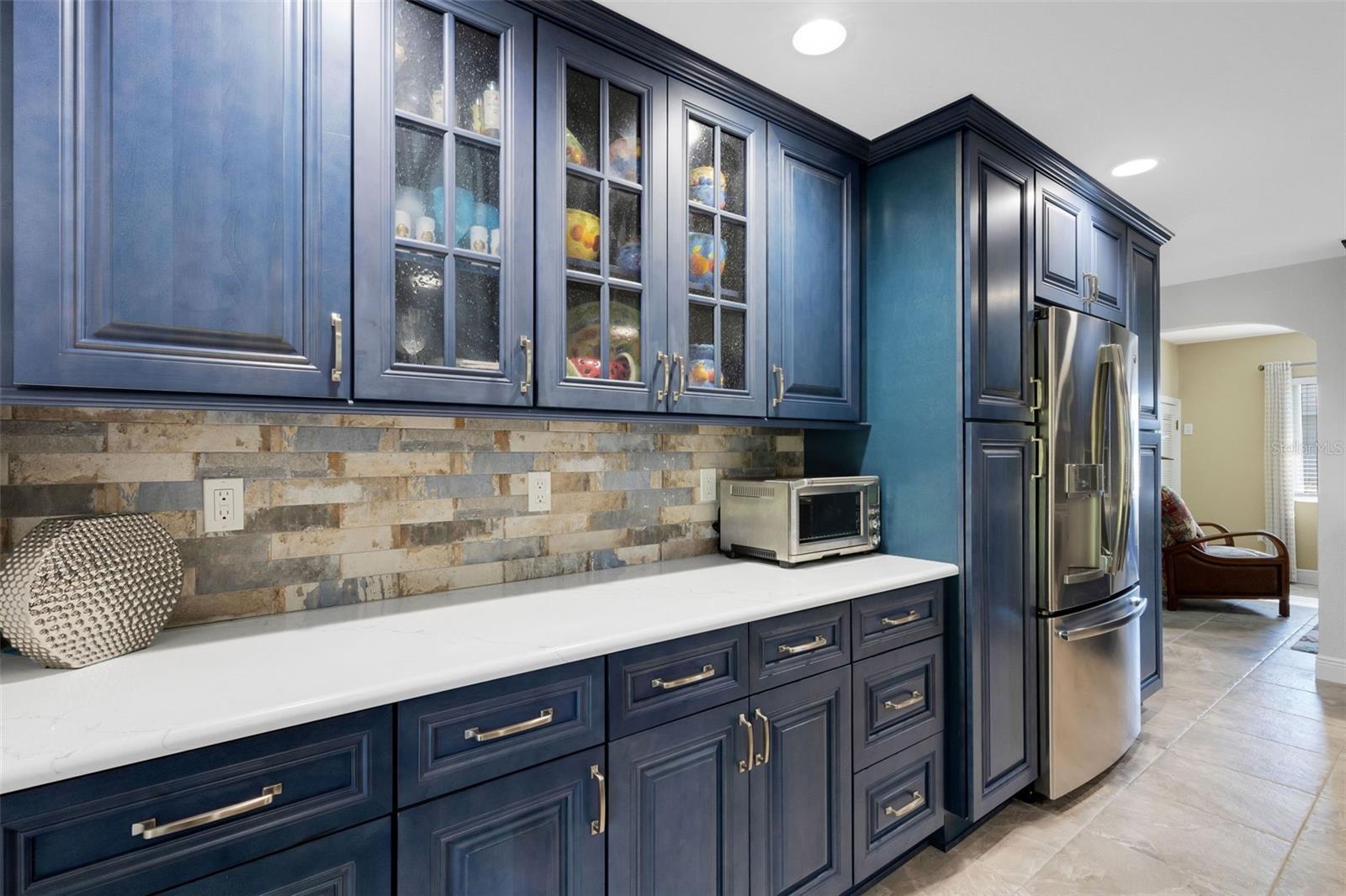 Image 12 of 58 For 2529 Sunset Drive