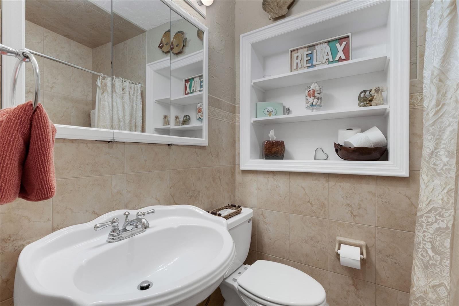 Image 19 of 58 For 2529 Sunset Drive