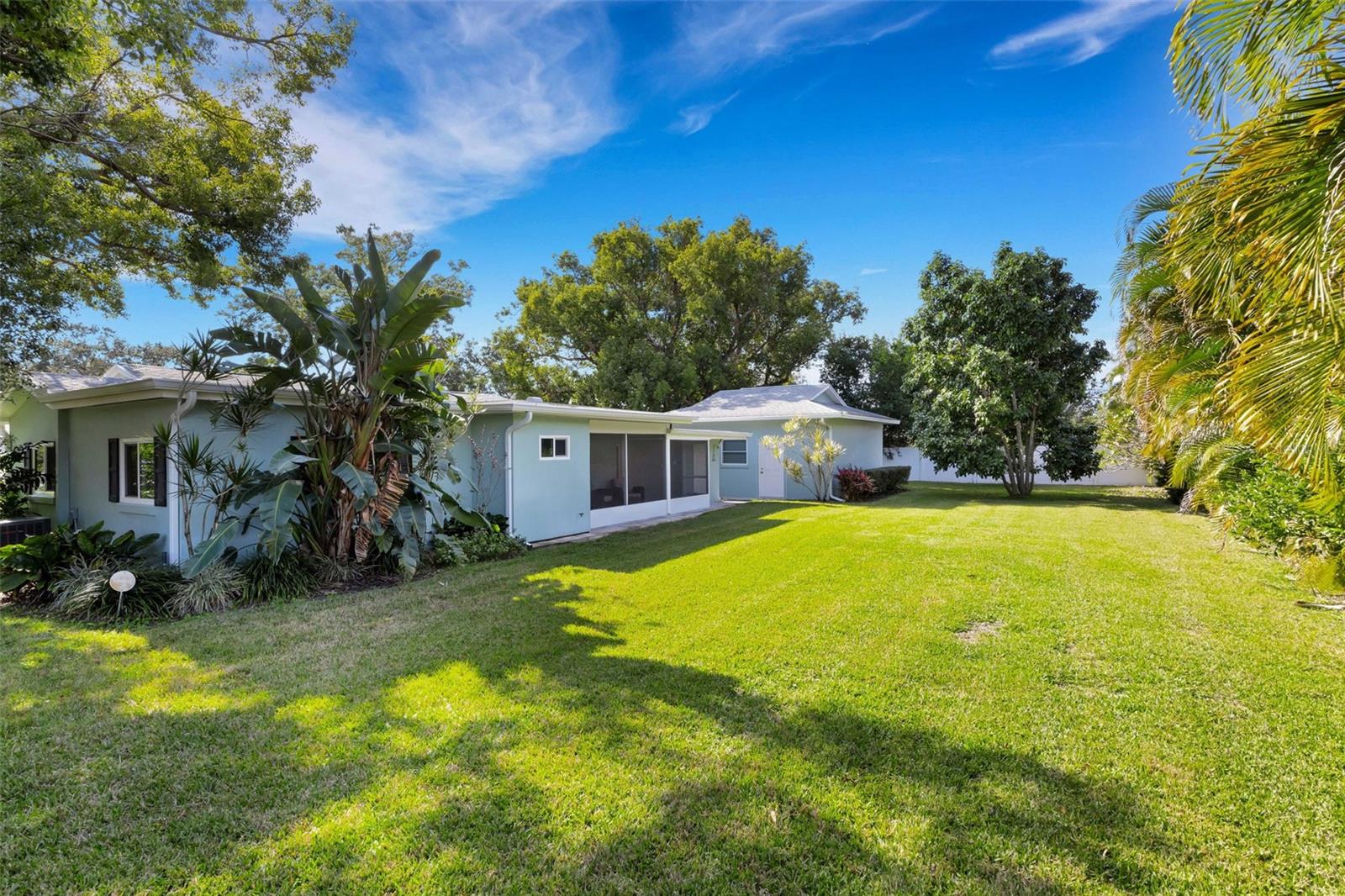 Image 42 of 58 For 2529 Sunset Drive