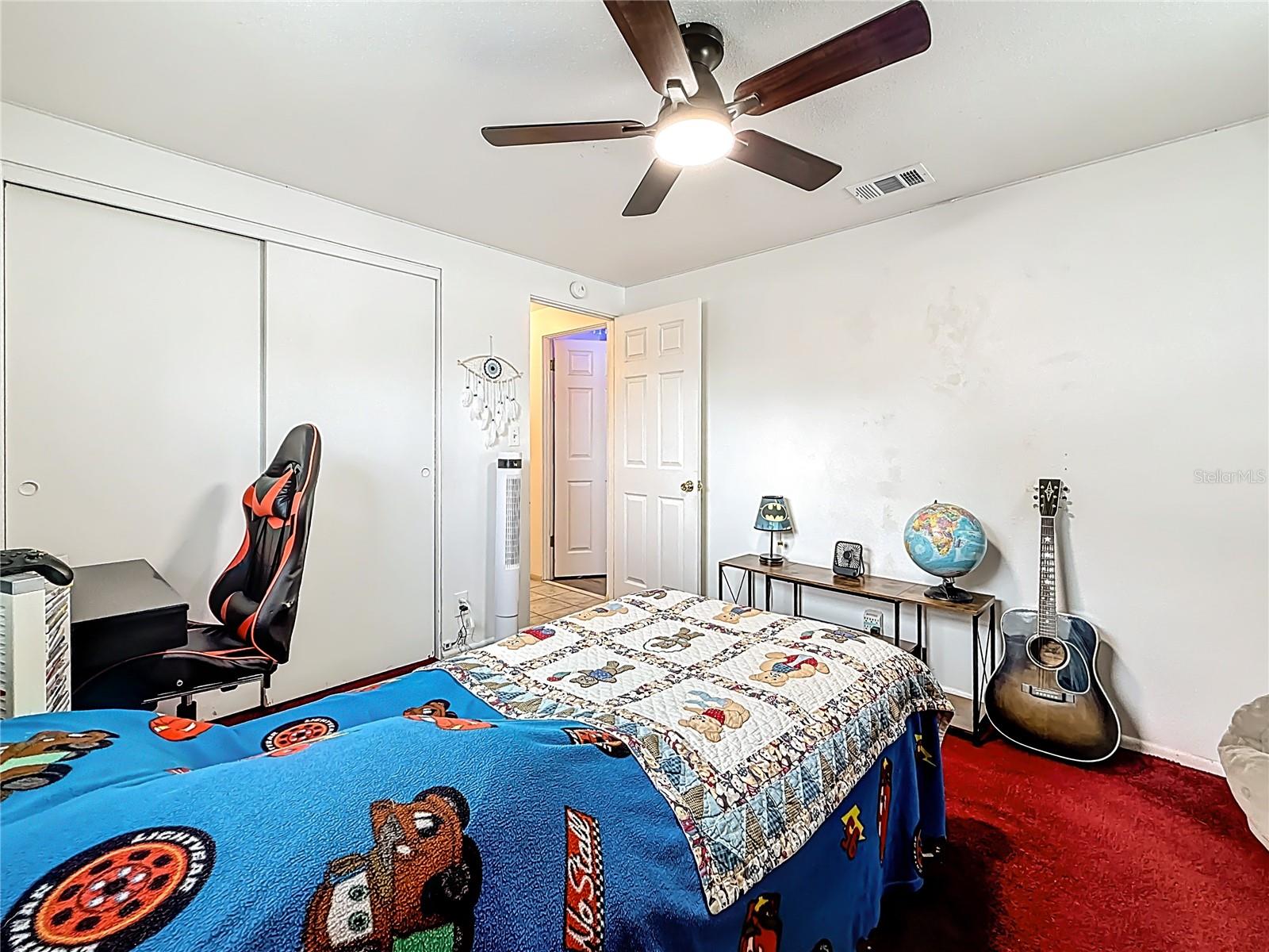 Image 37 of 64 For 14961 Newport Road