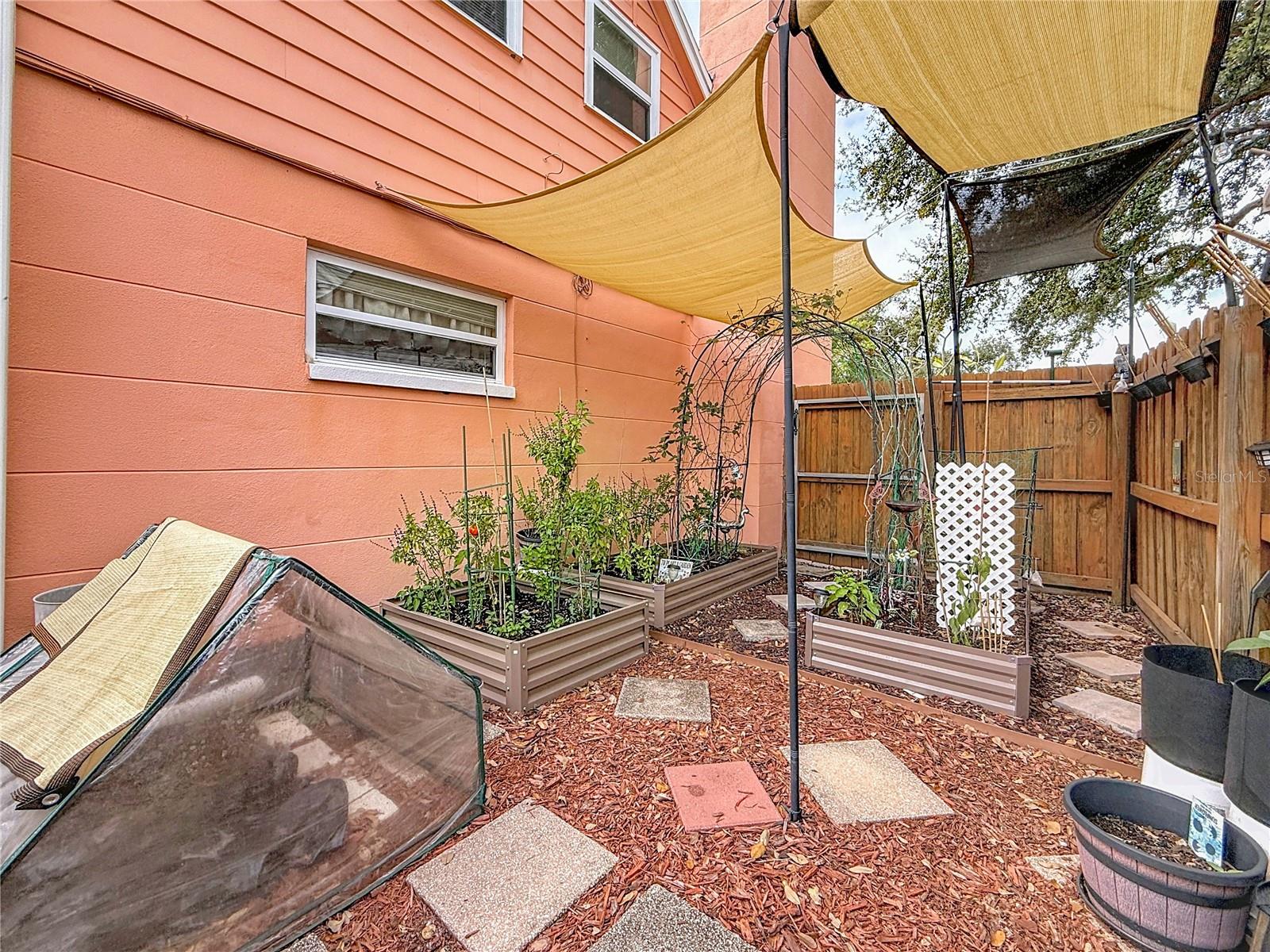 Image 50 of 64 For 14961 Newport Road