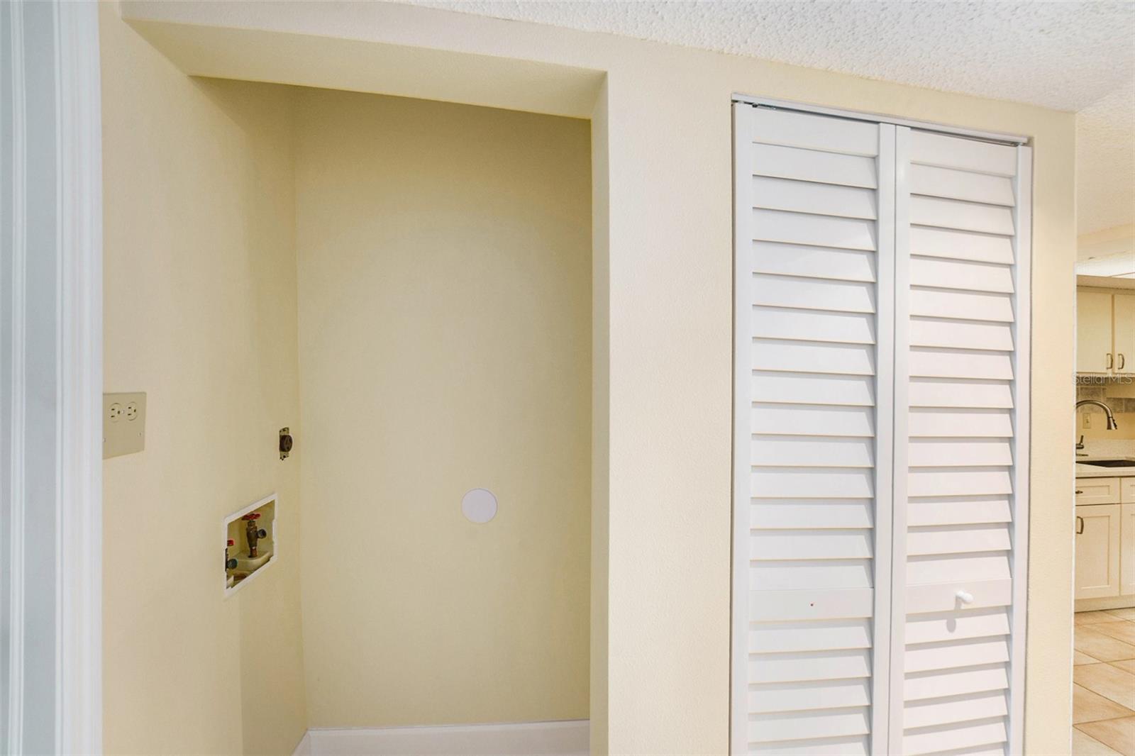 Image 24 of 35 For 11505 7th Way N 2303