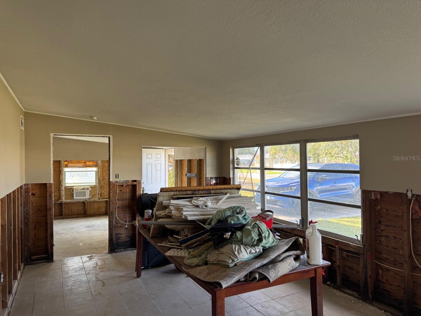 Image 18 of 27 For 1021 Canal Street