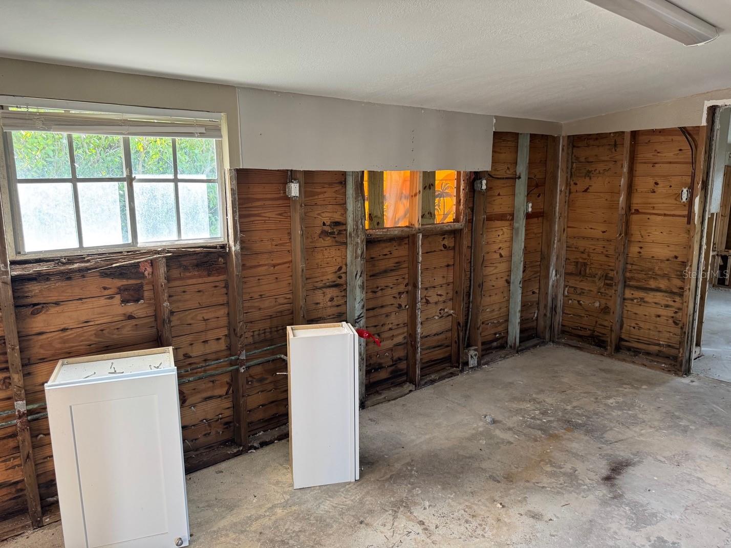 Image 19 of 27 For 1021 Canal Street