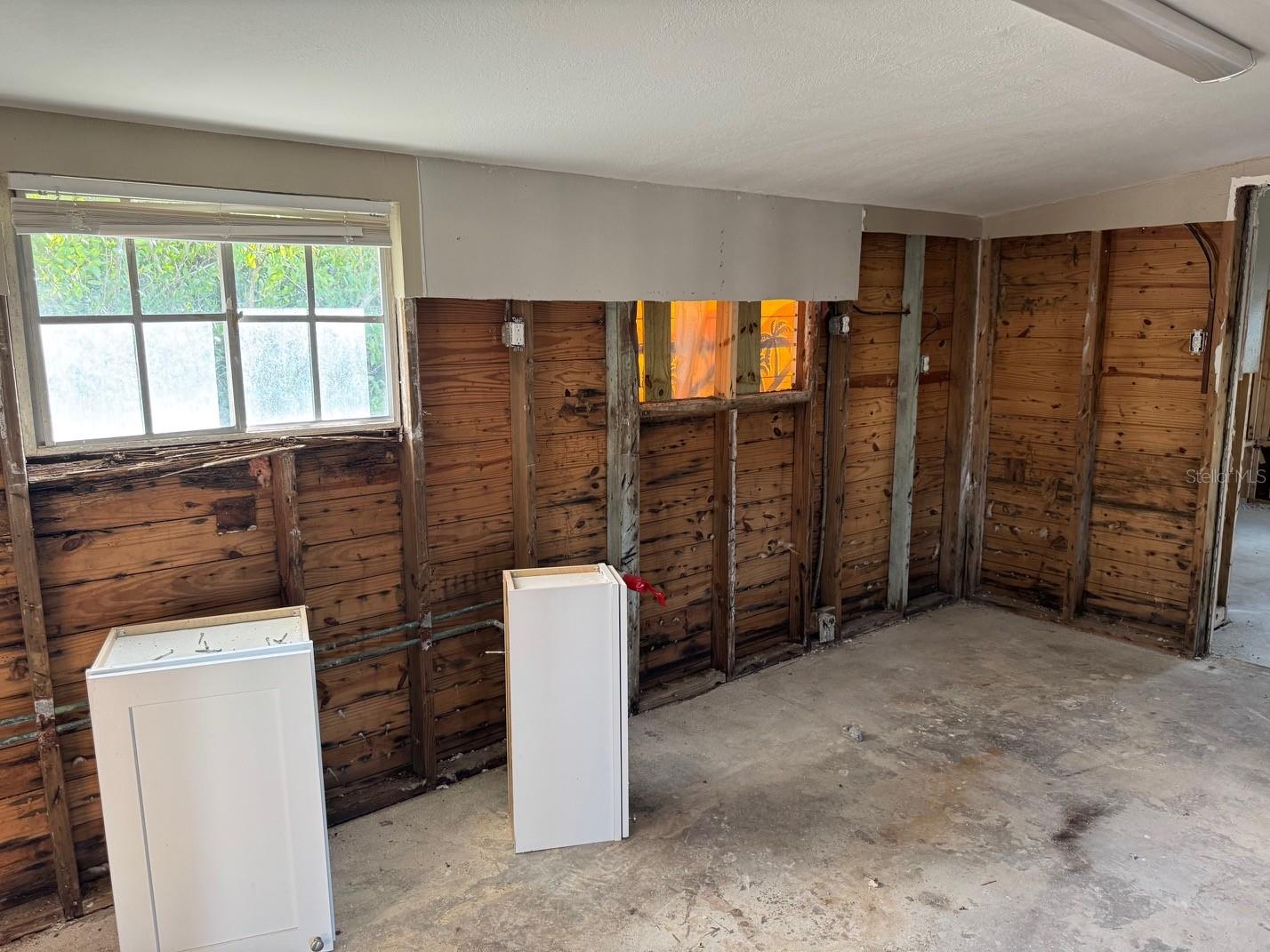 Image 20 of 27 For 1021 Canal Street