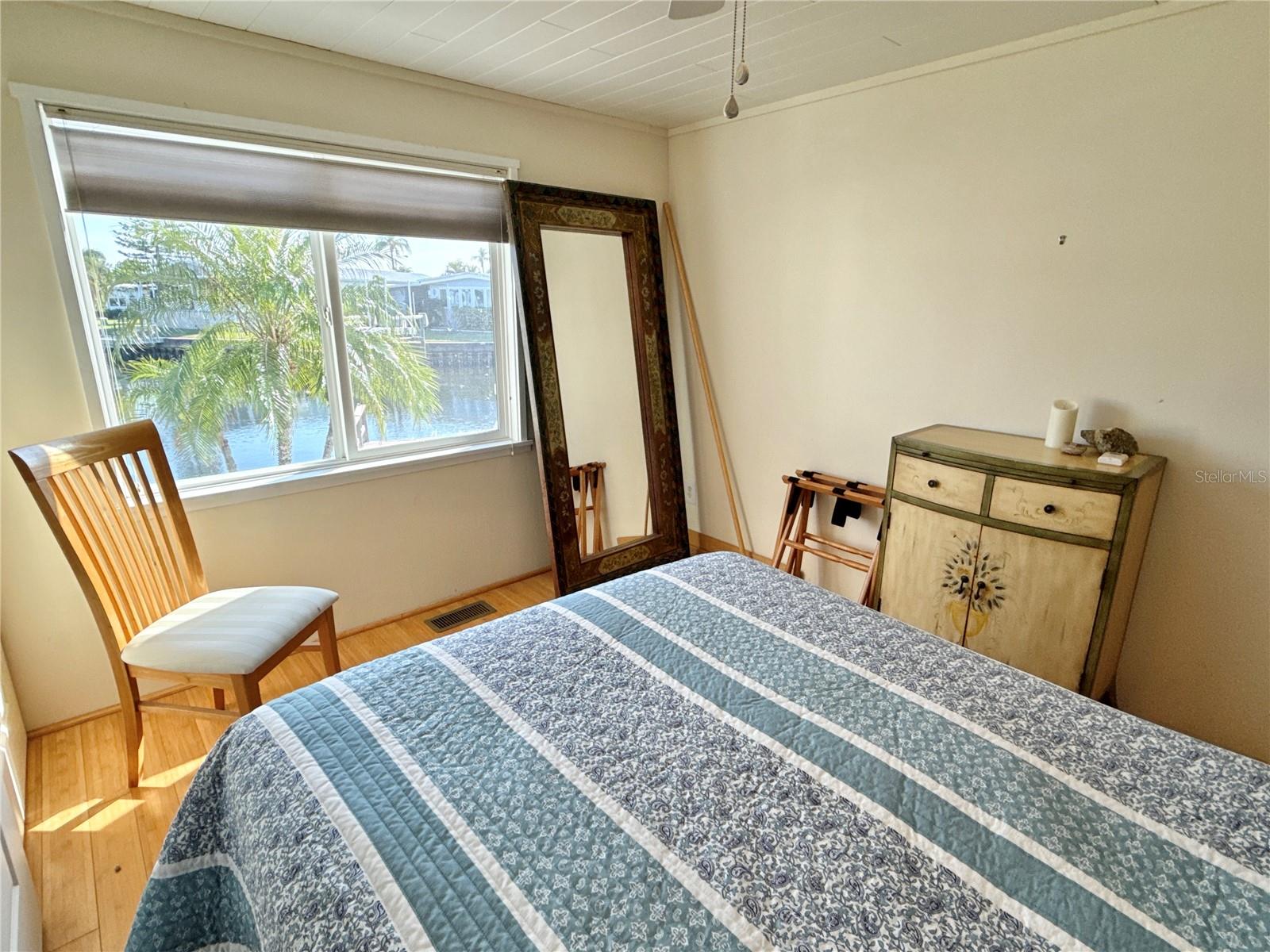 Image 23 of 31 For 340 Mount Oak Avenue Ne 754