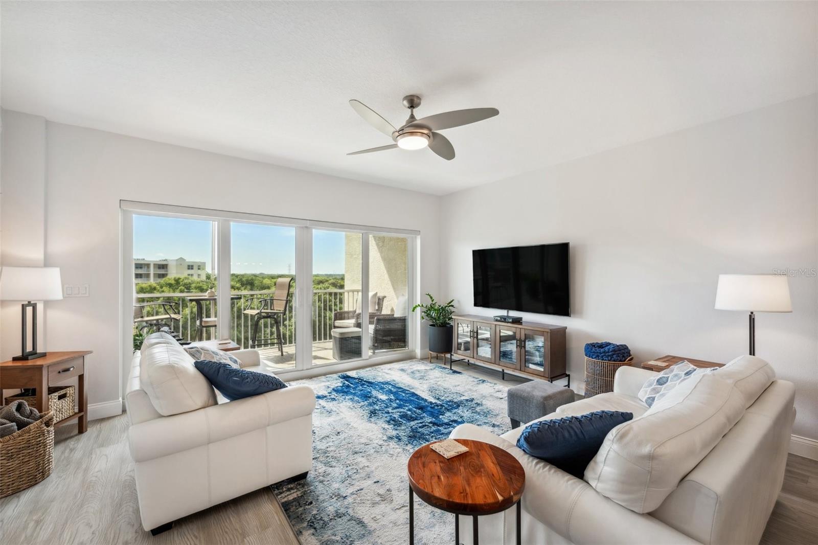 Image 22 of 47 For 960 Starkey Road 10304