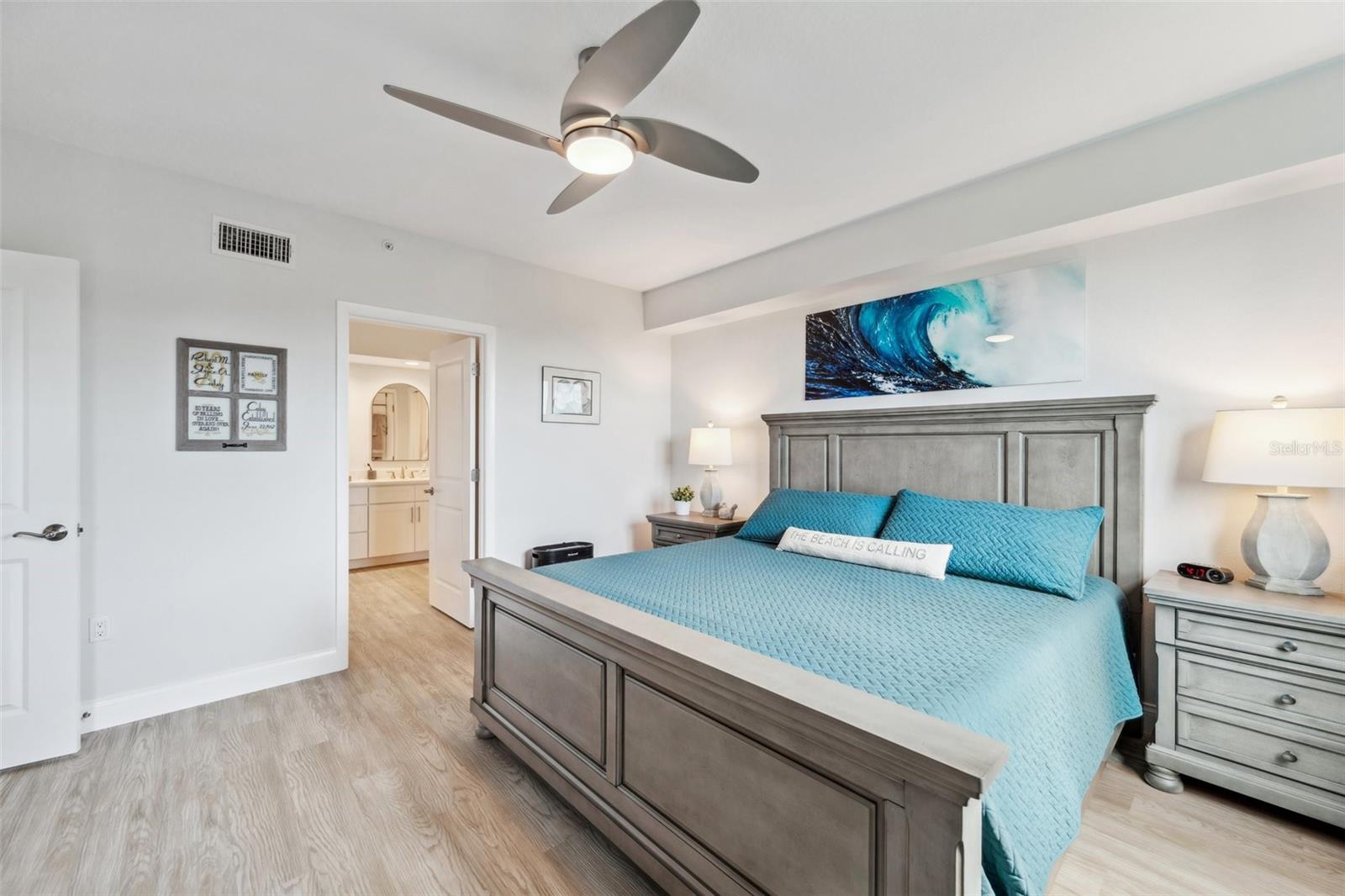 Image 27 of 47 For 960 Starkey Road 10304