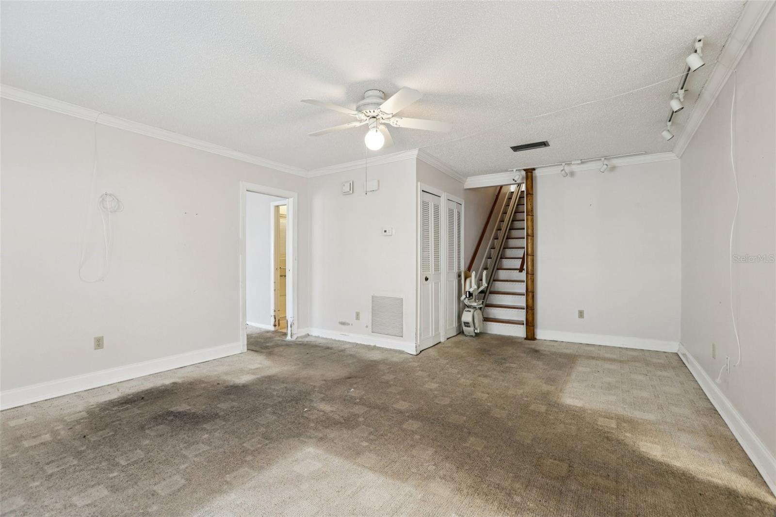 Image 9 of 34 For 6345 Bentbranch Court