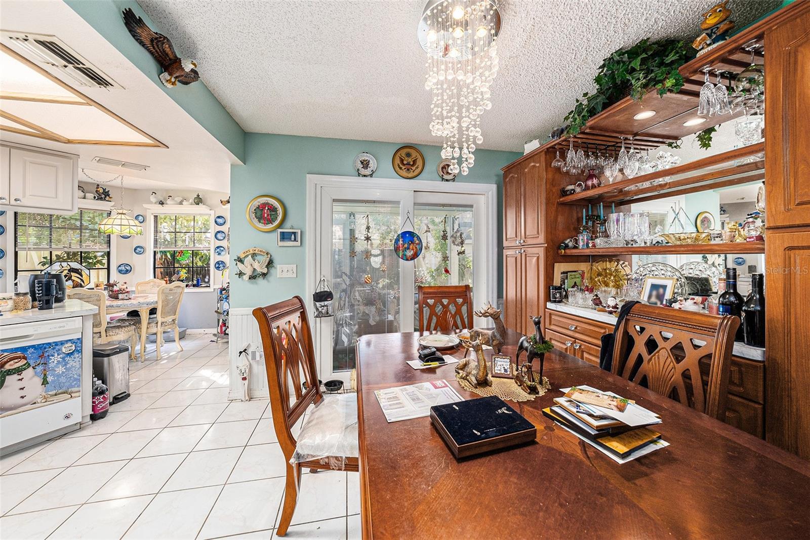 Image 8 of 24 For 7212 Otter Creek Drive