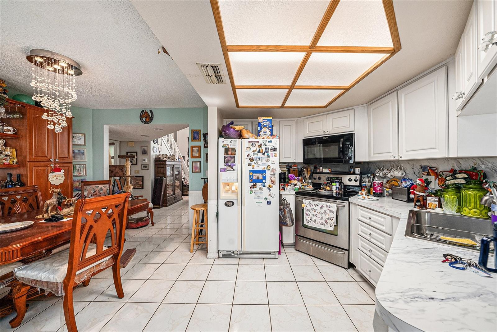 Image 9 of 24 For 7212 Otter Creek Drive