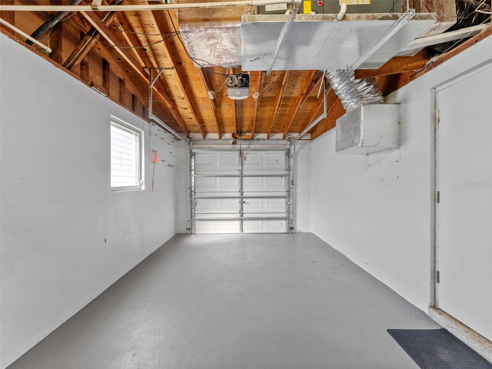 Image 24 of 32 For 4848 Picture Avenue