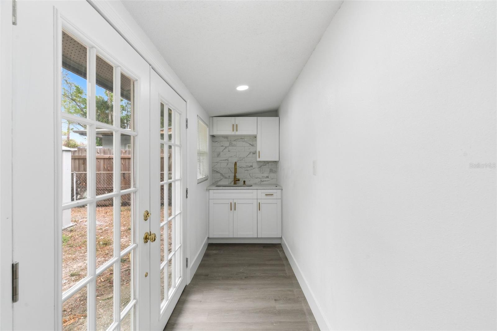 Image 32 of 38 For 1808 Heather Avenue