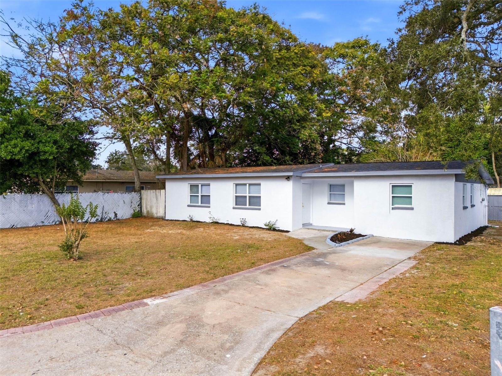 Image 6 of 38 For 1808 Heather Avenue