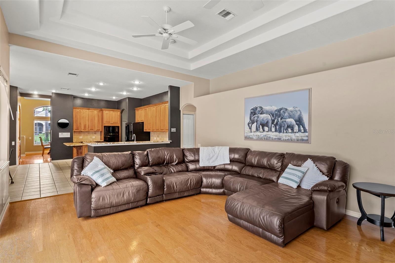 Image 16 of 61 For 5497 Millbrook Way