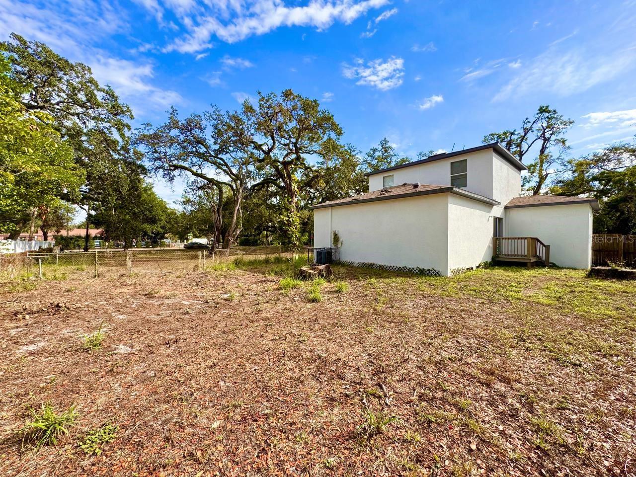 Image 24 of 25 For 2420 Ida Street