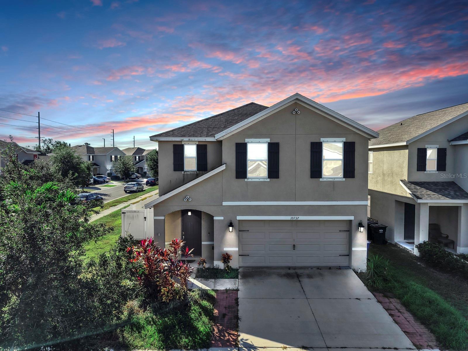 Listing photo id 0 for 10237 Mangrove Well Road