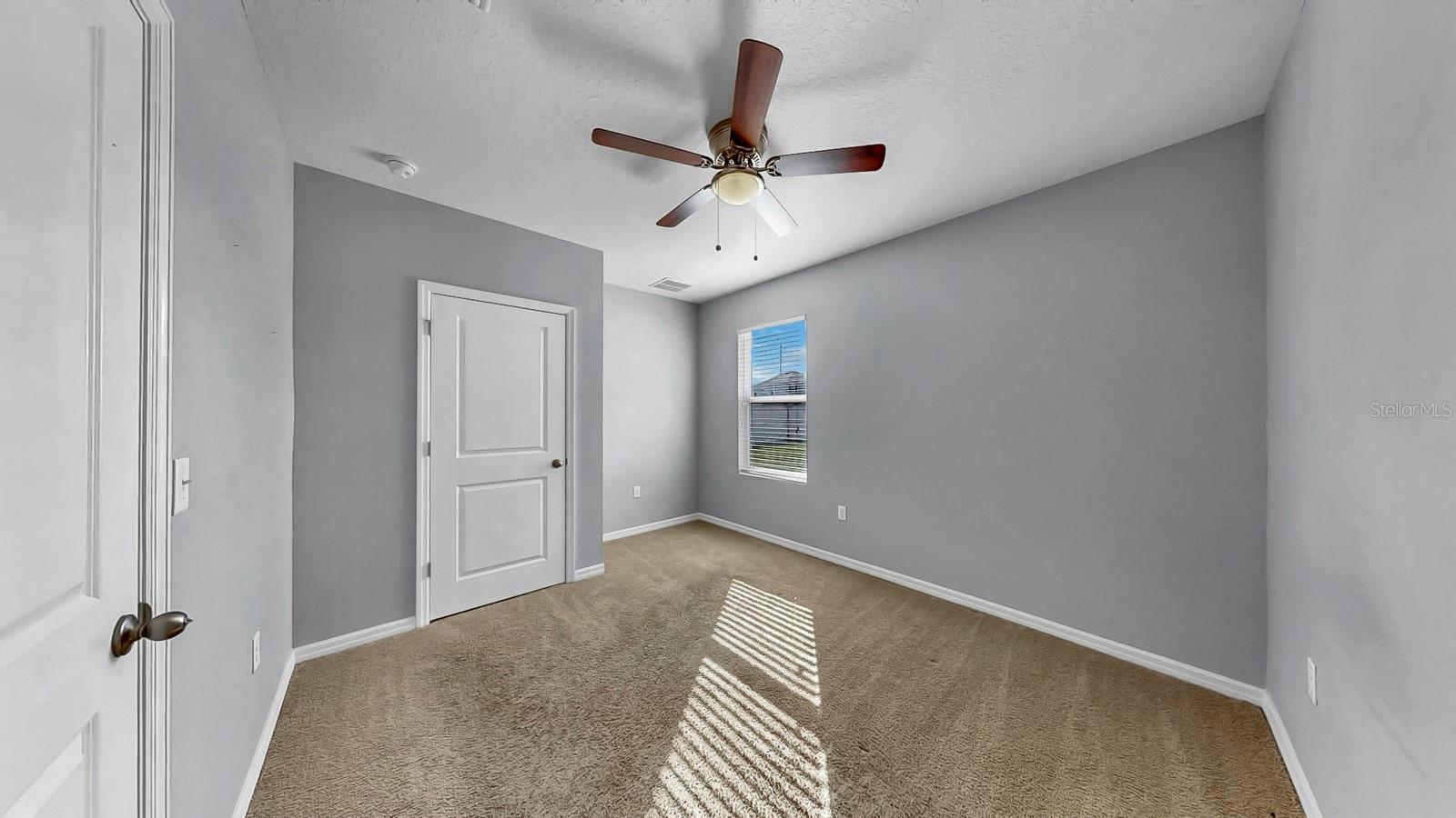 Listing photo id 26 for 10237 Mangrove Well Road