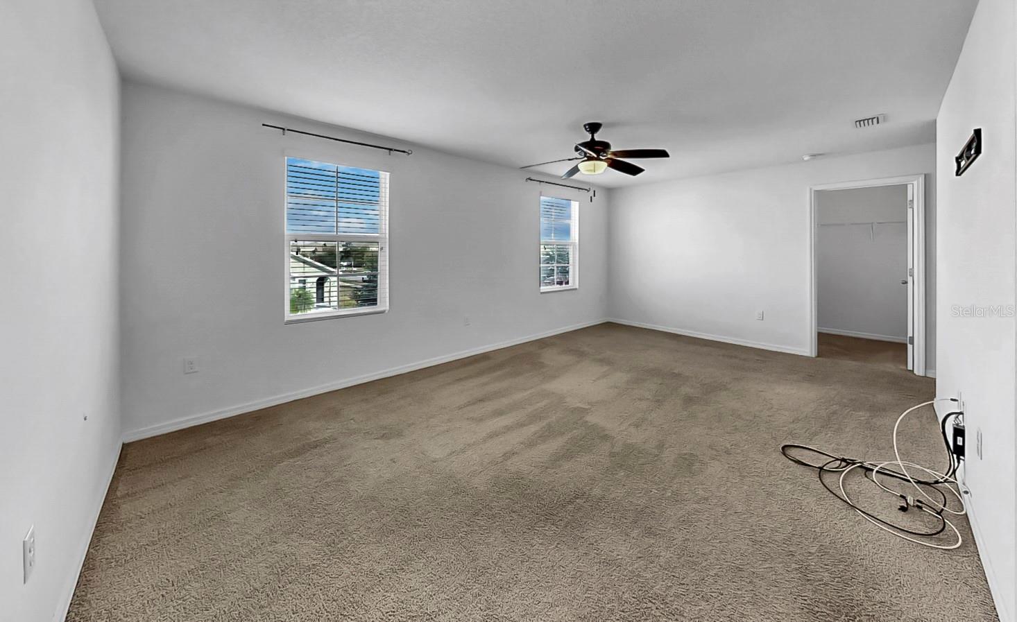 Listing photo id 29 for 10237 Mangrove Well Road