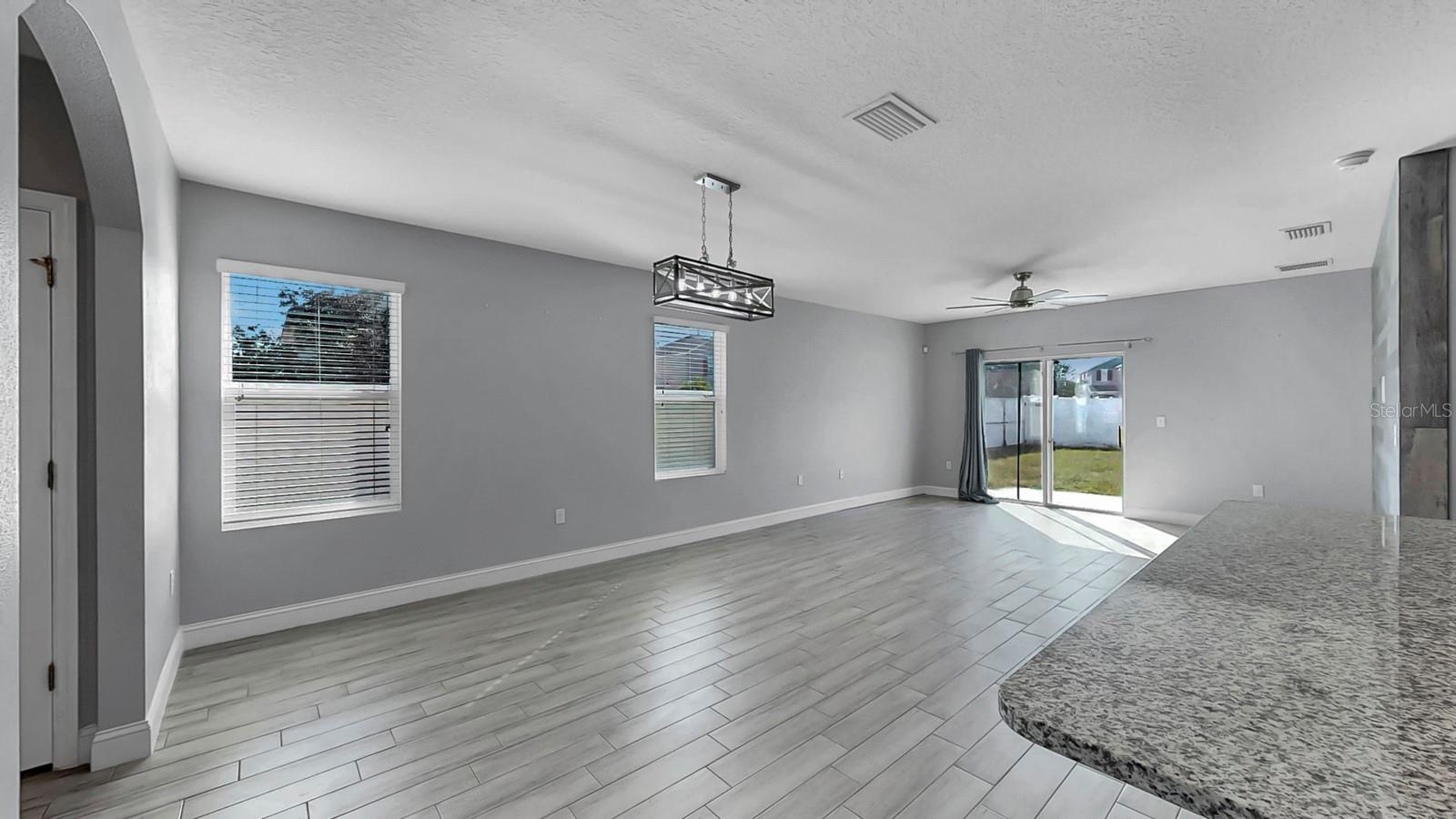 Listing photo id 44 for 10237 Mangrove Well Road