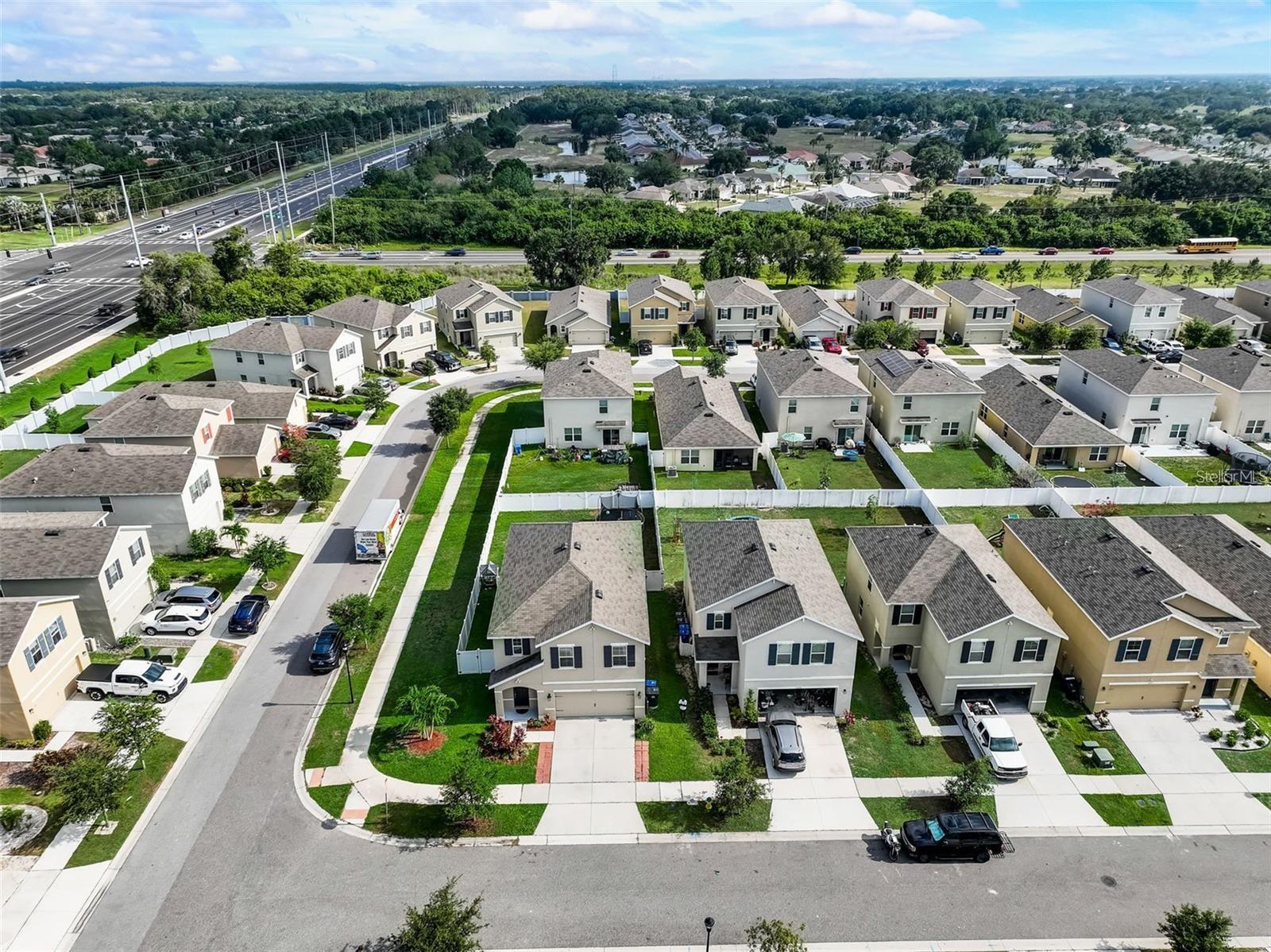 Listing photo id 50 for 10237 Mangrove Well Road