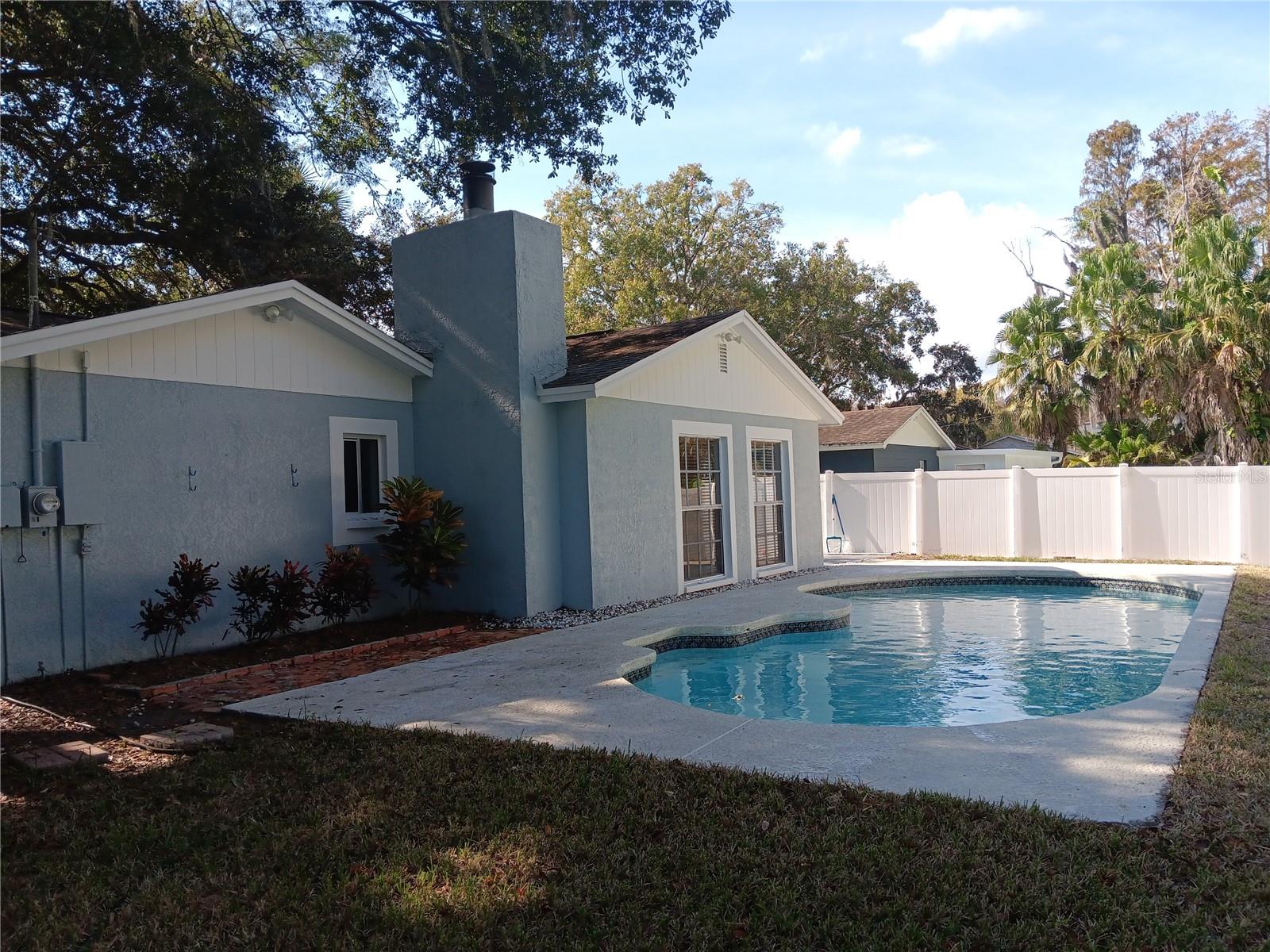 Image 14 of 14 For 21439 Northwood Drive