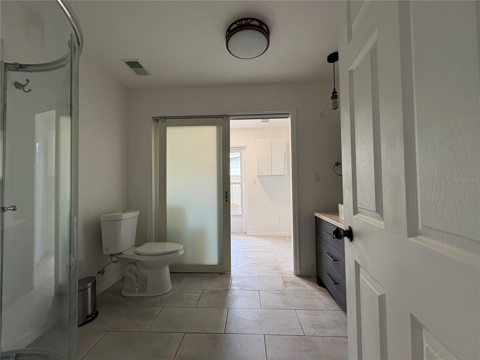 Image 16 of 39 For 704 72nd Avenue N