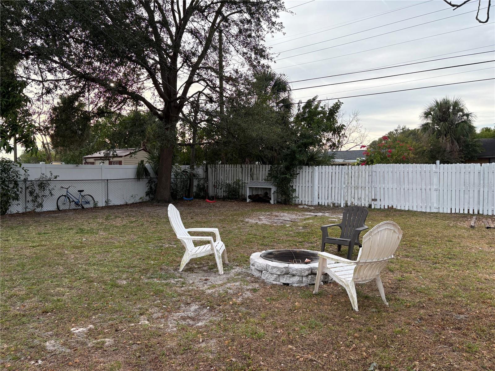 Image 25 of 39 For 704 72nd Avenue N