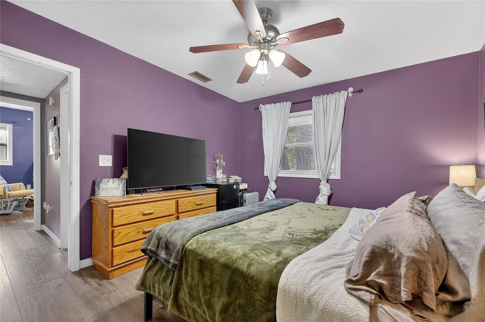 Image 17 of 32 For 5601 Ashley Oaks Drive 6