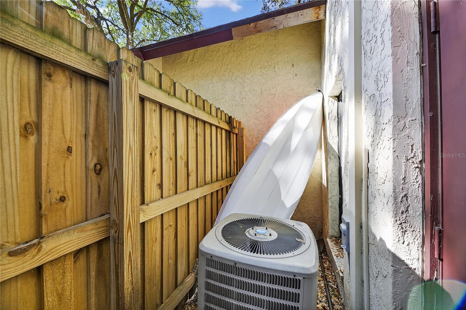 Image 29 of 32 For 5601 Ashley Oaks Drive 6