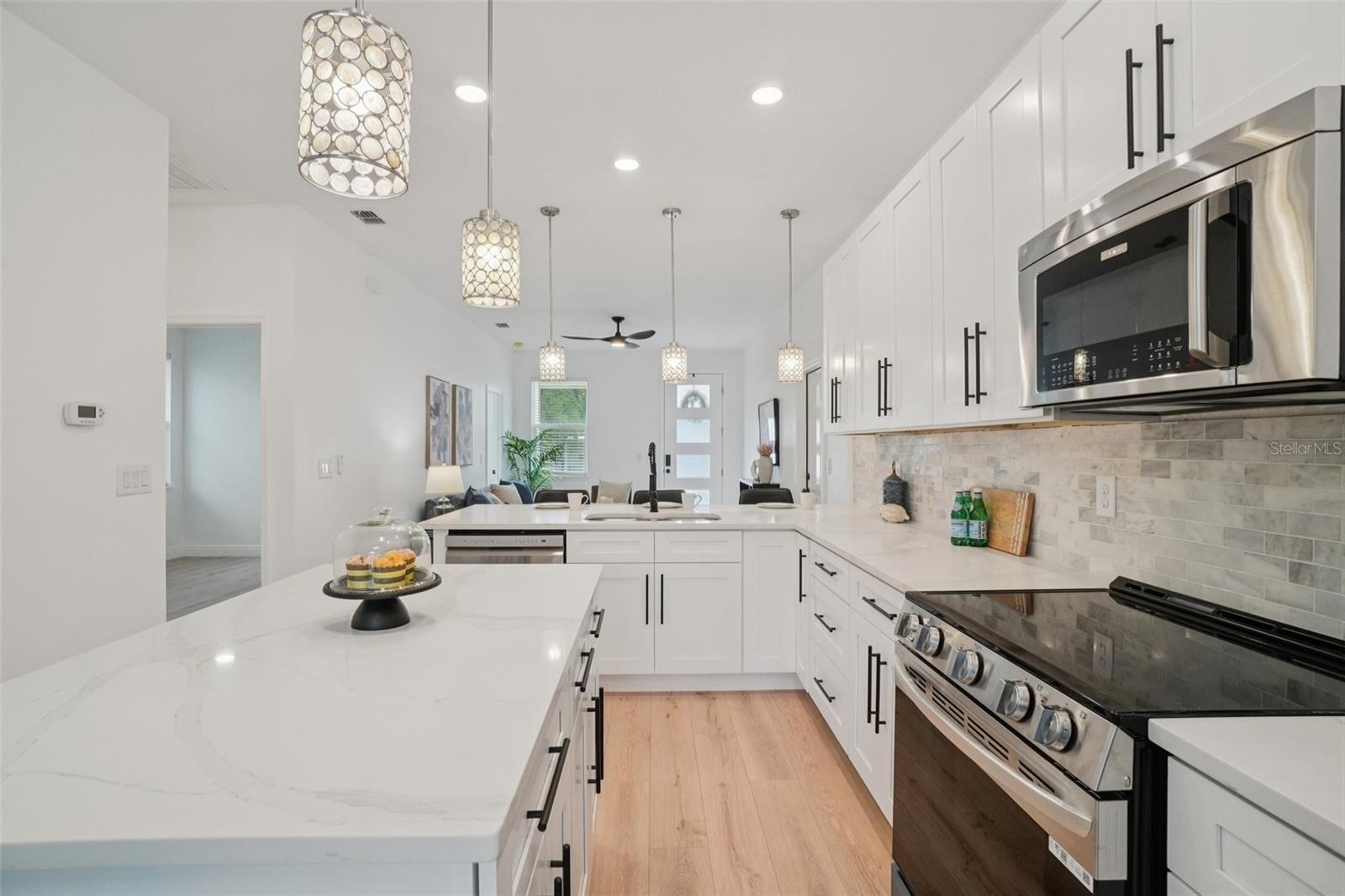 Image 12 of 34 For 1606 Maple Ave