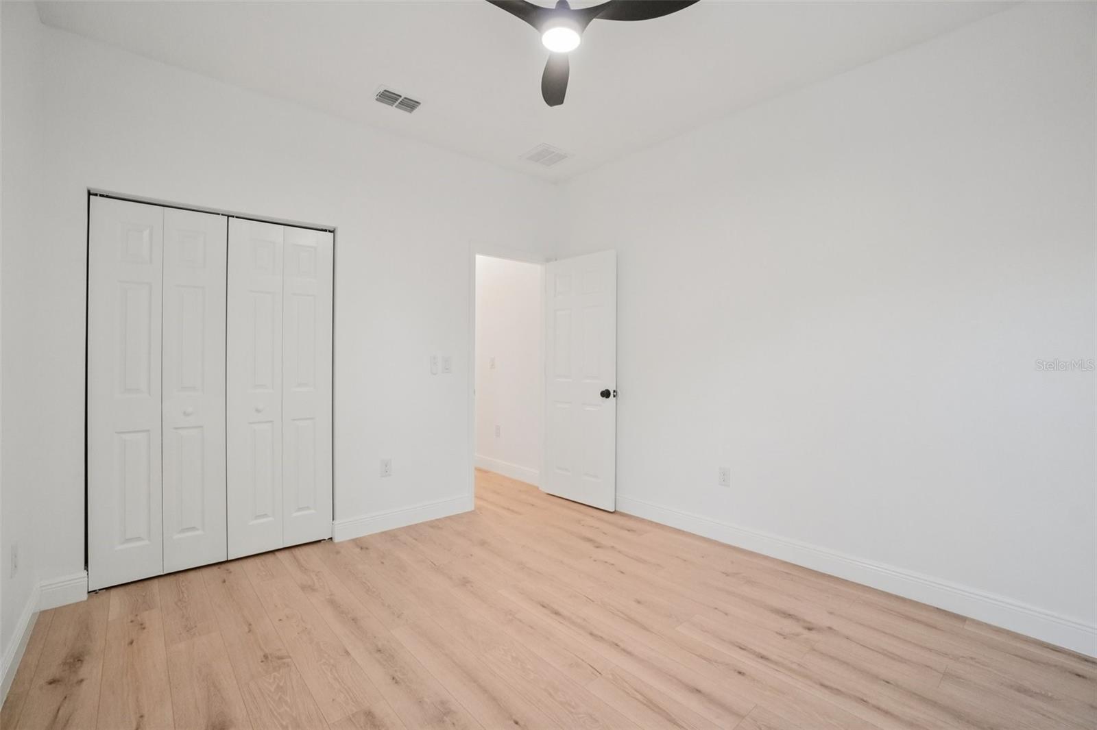 Image 20 of 34 For 1606 Maple Ave