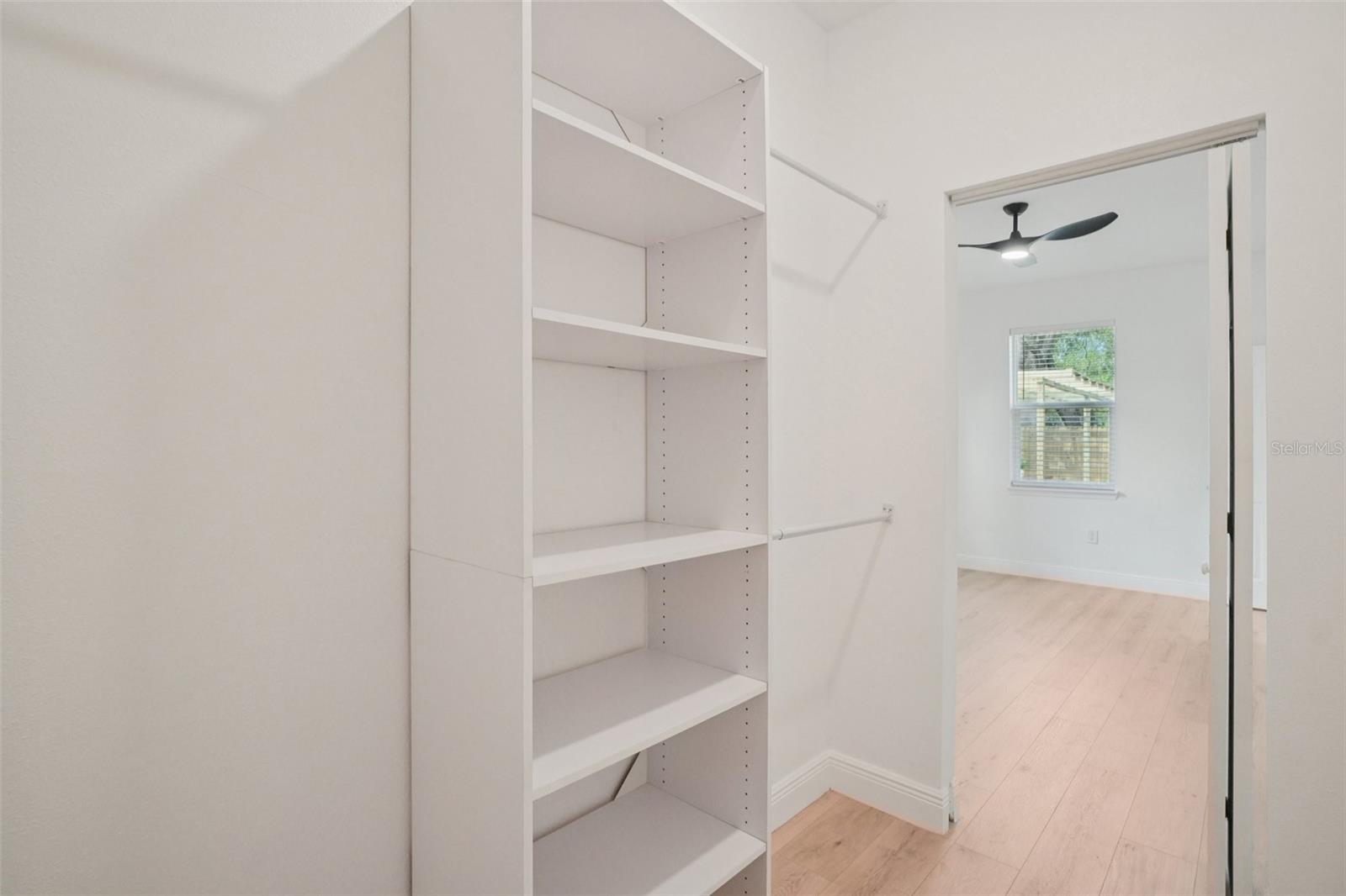 Image 24 of 34 For 1606 Maple Ave