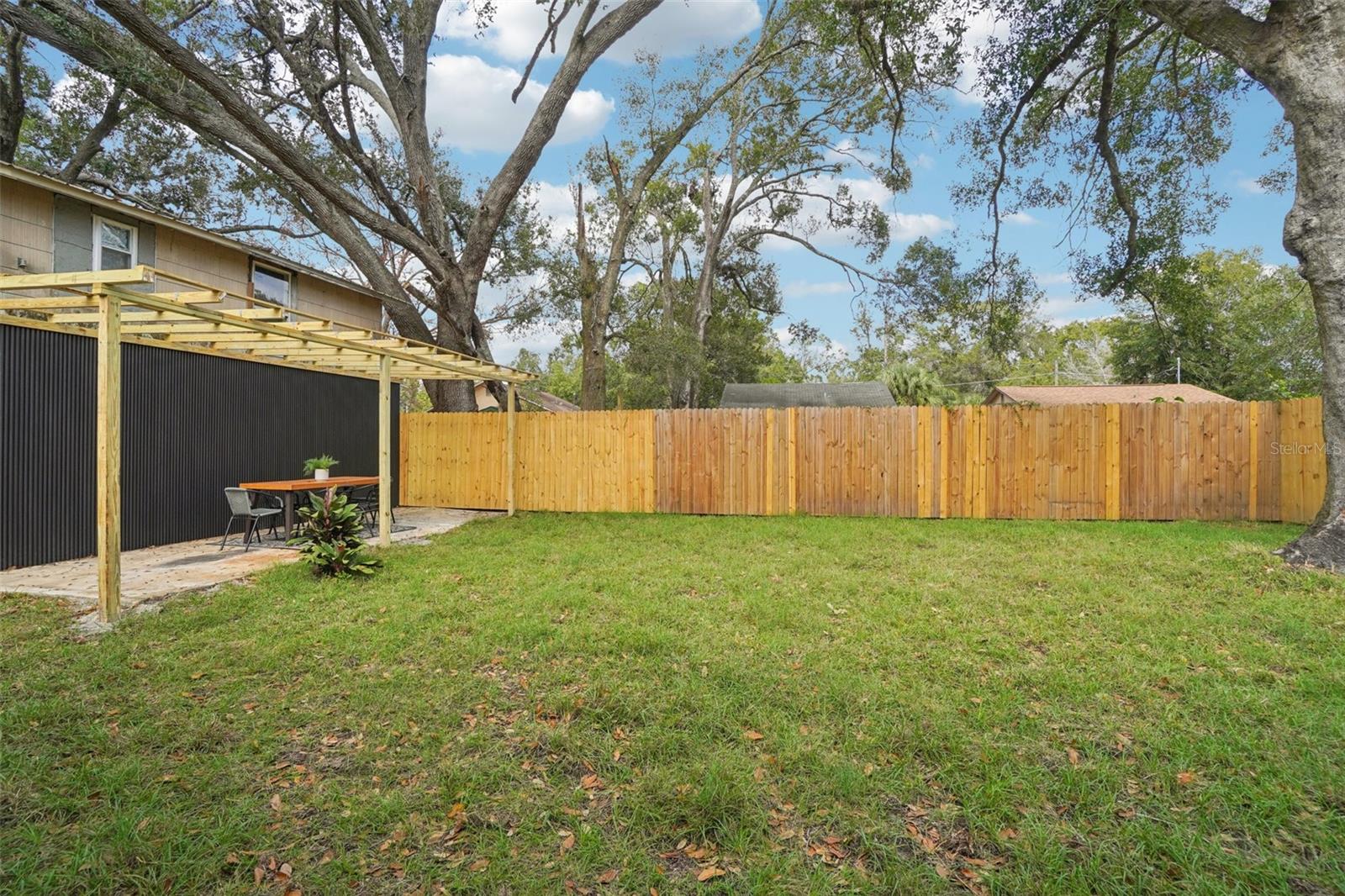 Image 28 of 34 For 1606 Maple Ave